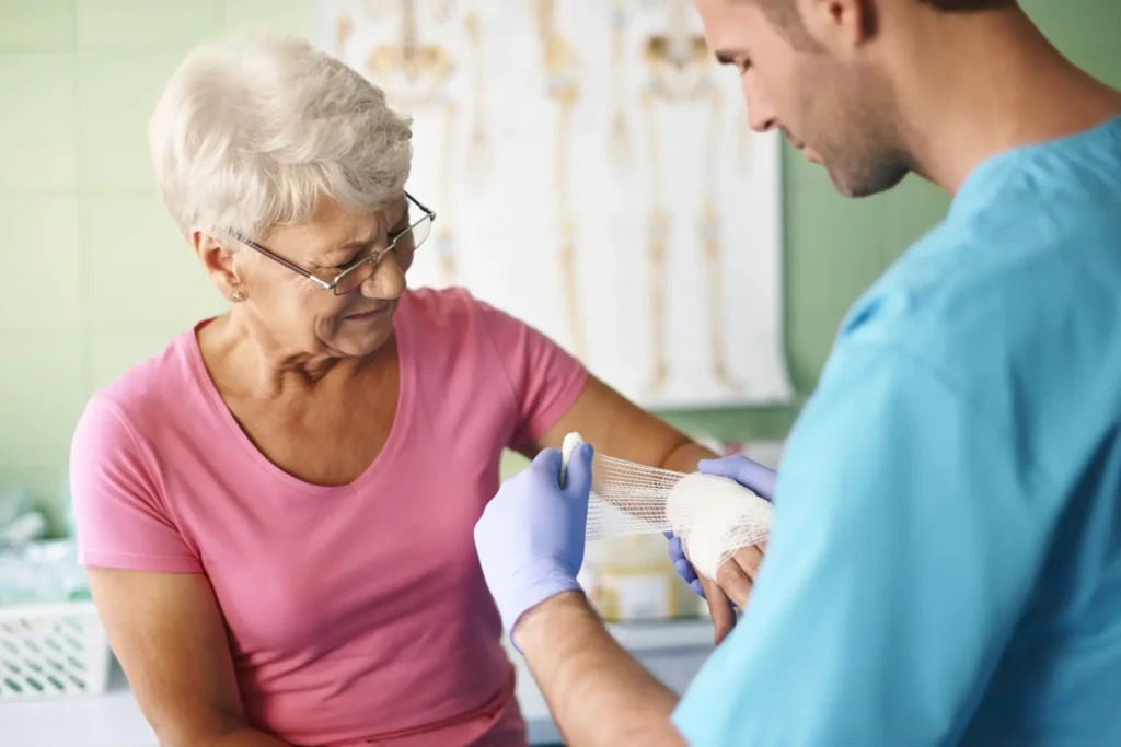 Wound Care Basics for Carers: When to Call a Nurse